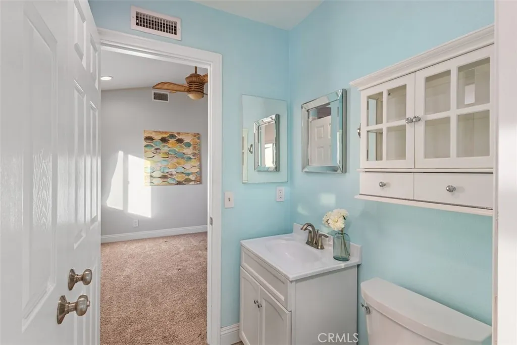 21401 Stonehaven, Lake Forest, California 92630 home-pic-23