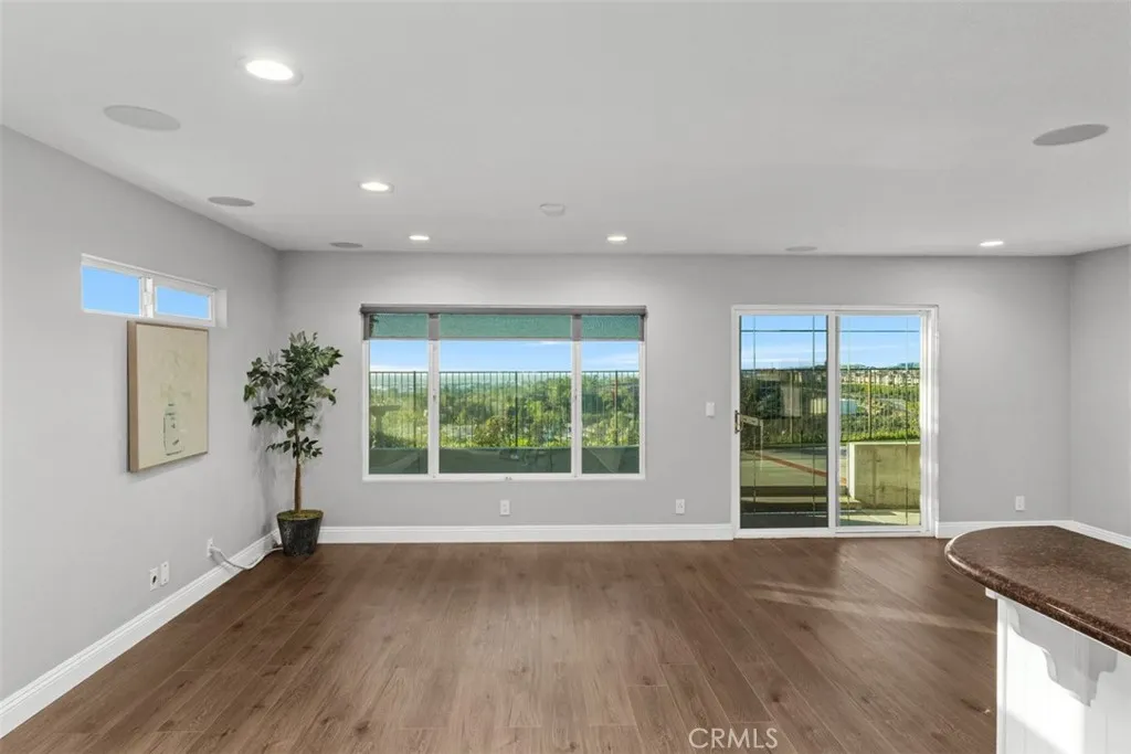 21401 Stonehaven, Lake Forest, California 92630 home-pic-6