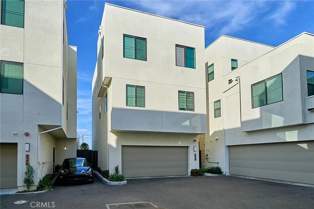 2174 Pearl Walk, Gardena, California 90249 home-pic-1