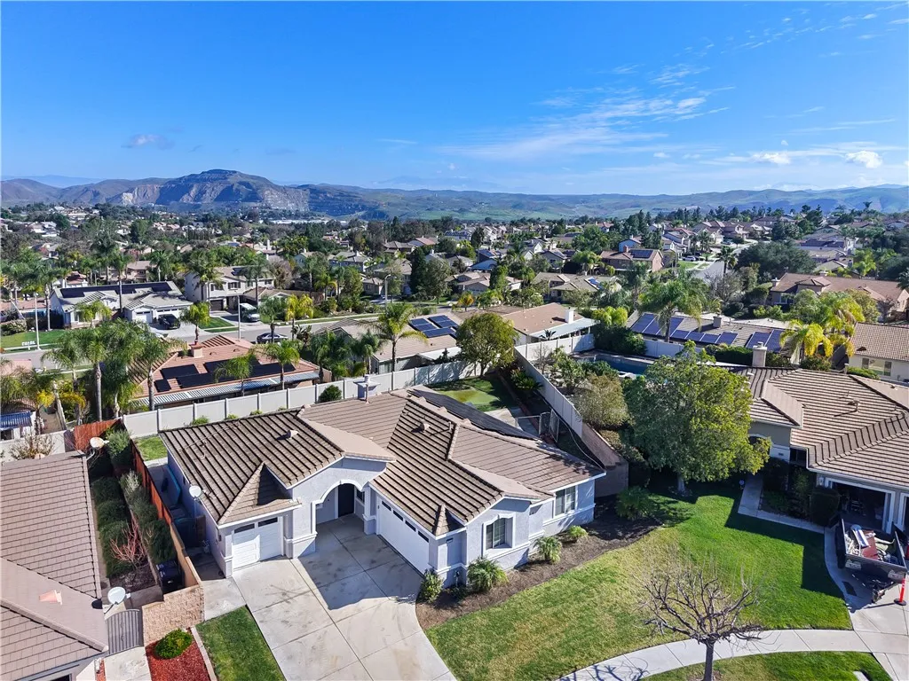 1855 Stanwich, Corona, California 92883 home-pic-51