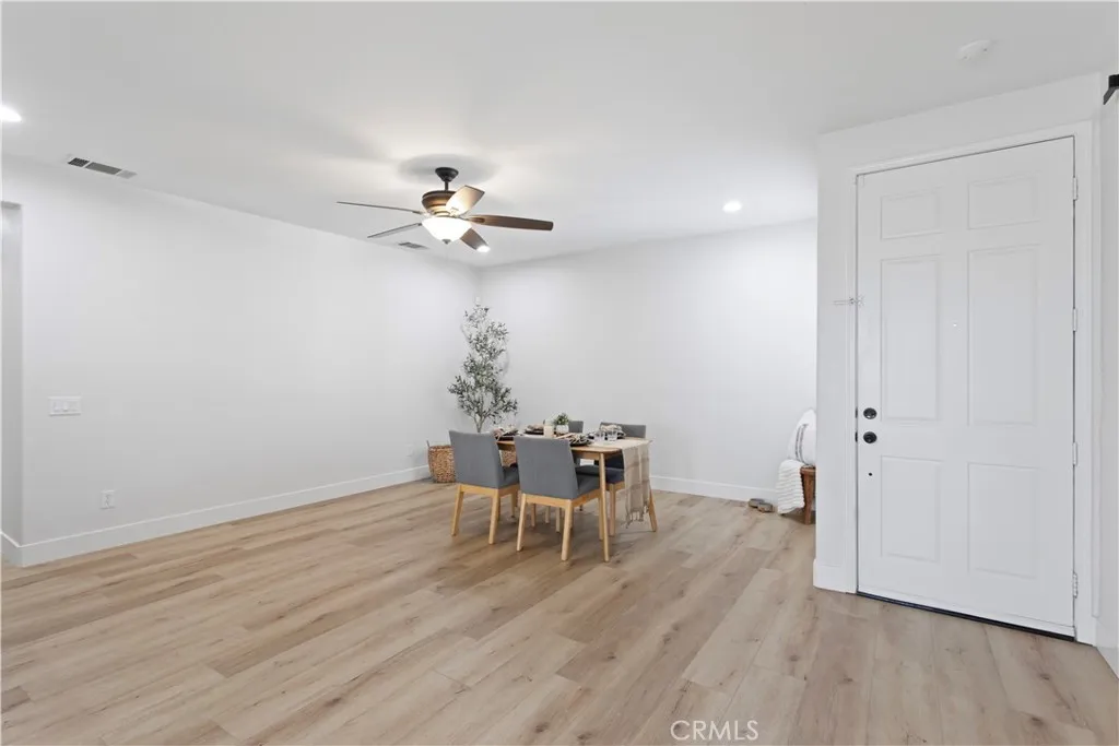 1855 Stanwich, Corona, California 92883 home-pic-18
