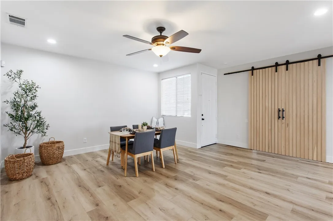 1855 Stanwich, Corona, California 92883 home-pic-21