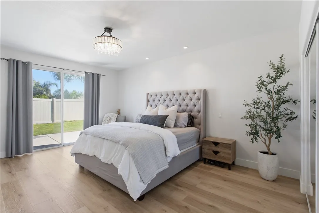 1855 Stanwich, Corona, California 92883 home-pic-36