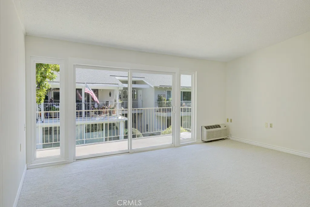 255 Calle Aragon Q, Laguna Woods, California 92637 home-pic-5