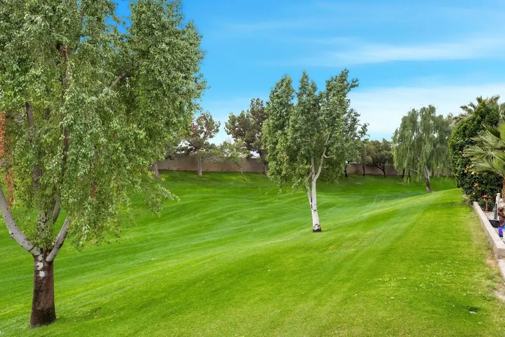 78685 Rockwell Circle, Palm Desert, California 92211 home-pic-25