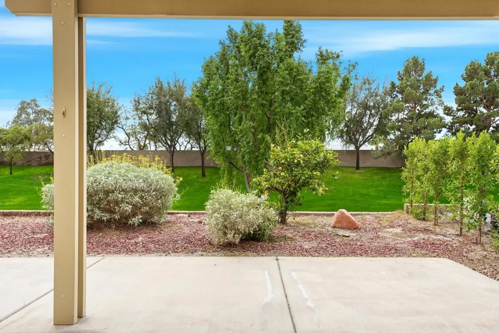 78685 Rockwell Circle, Palm Desert, California 92211 home-pic-2