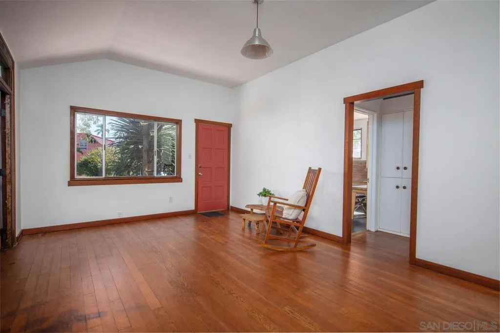 432 E 5th St, National City, California 91950 home-pic-6