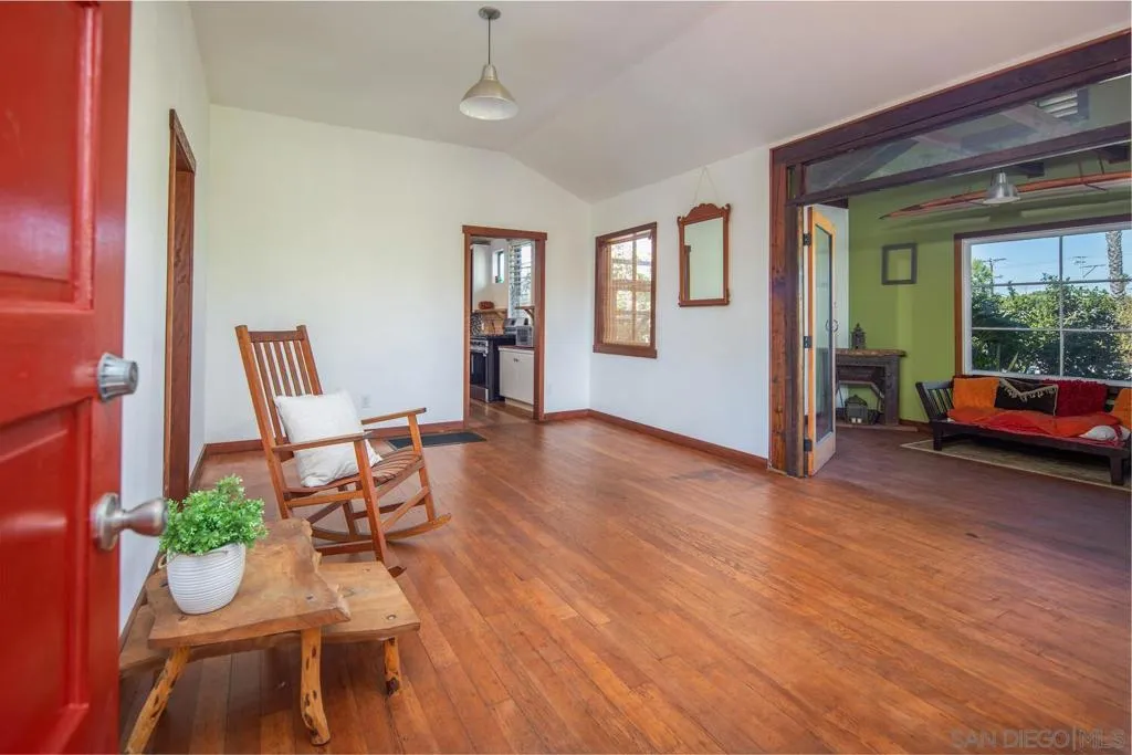 432 E 5th St, National City, California 91950 home-pic-4