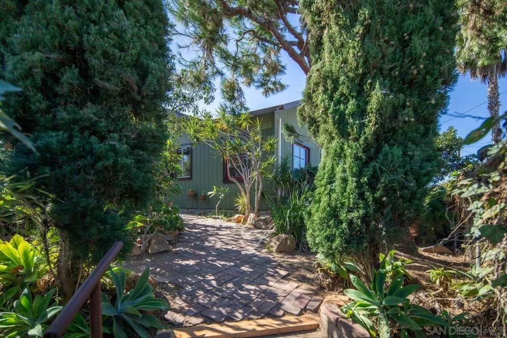 432 E 5th St, National City, California 91950 home-pic-3