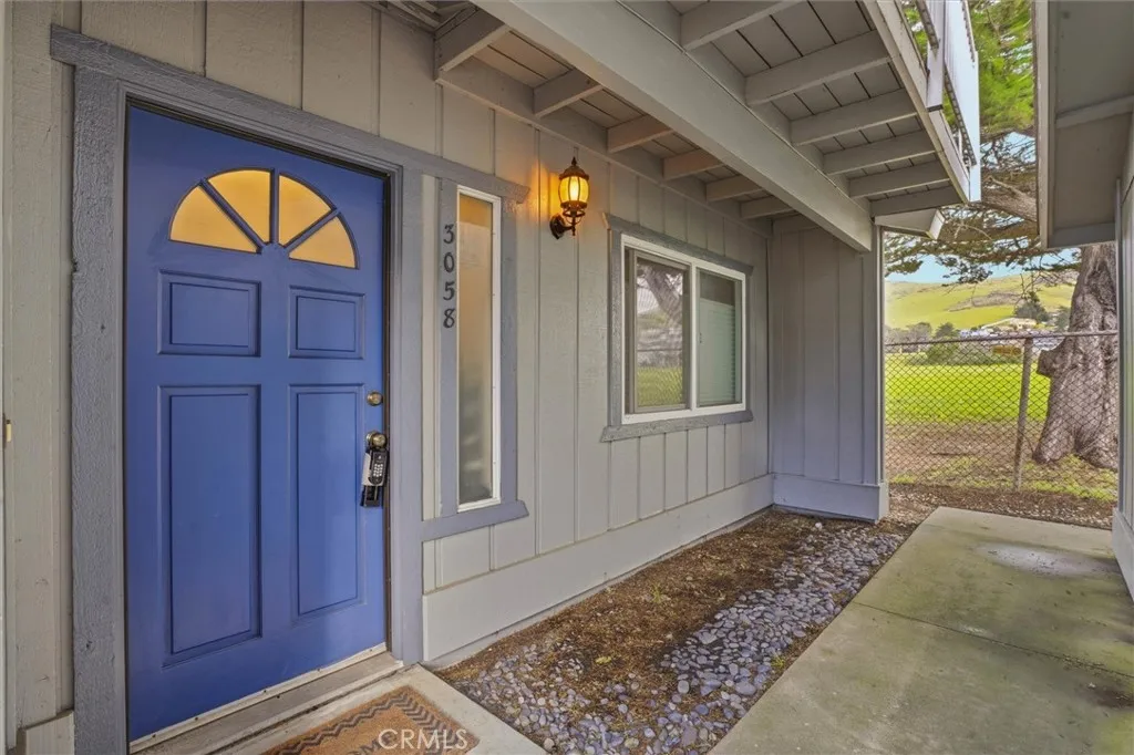 3058 Main Street, Morro Bay, California 93442 home-pic-1