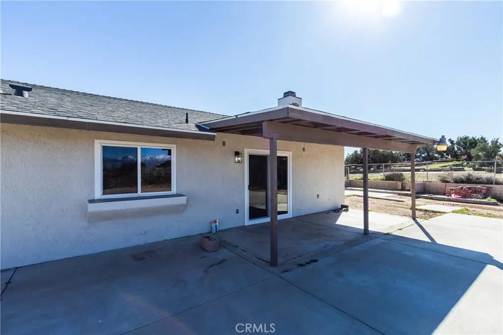 6572 Merced, Oak Hills, California 92344 home-pic-60