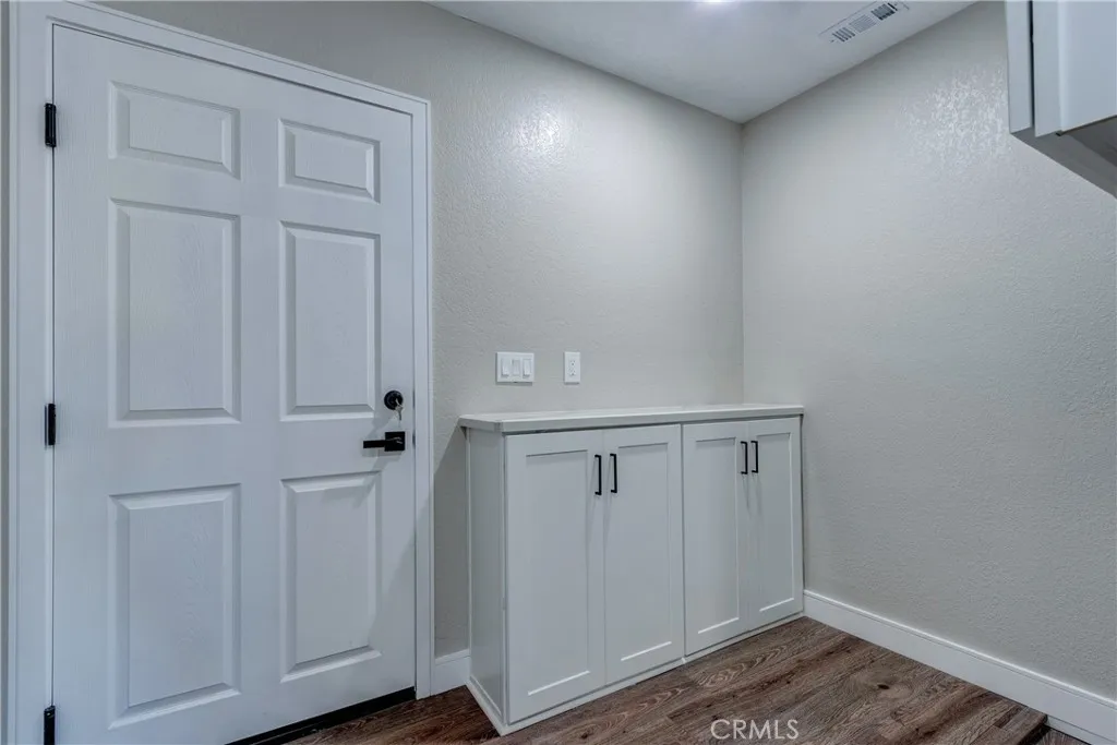 6572 Merced, Oak Hills, California 92344 home-pic-42