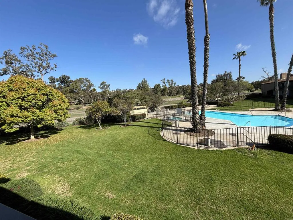 4201 Bonita Road 242, Bonita, California 91902 home-pic-1