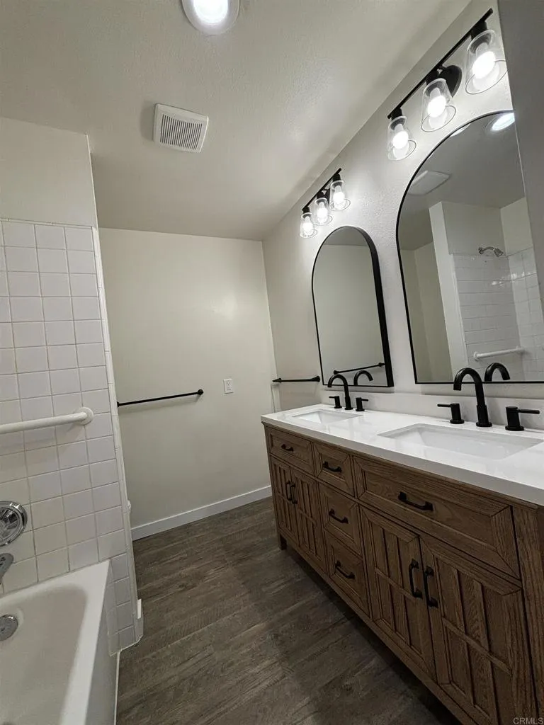 4201 Bonita Road 242, Bonita, California 91902 home-pic-6