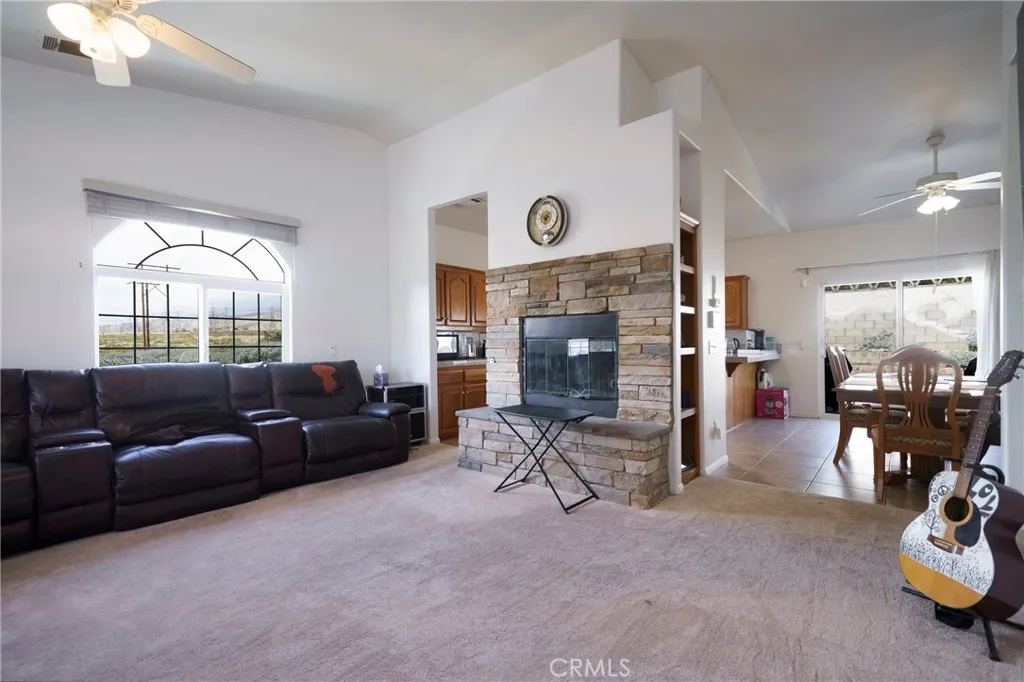 55432 Calico Ave, Whitewater, California 92282 home-pic-8