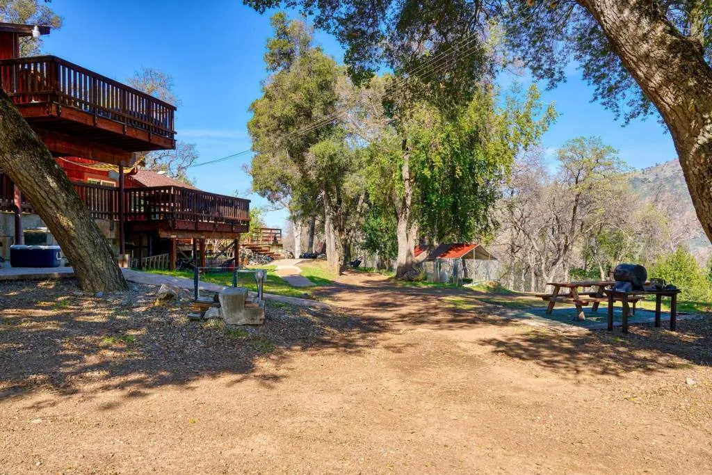 7777 7777 Del Valle Rd, Livermore, California 94550 home-pic-49