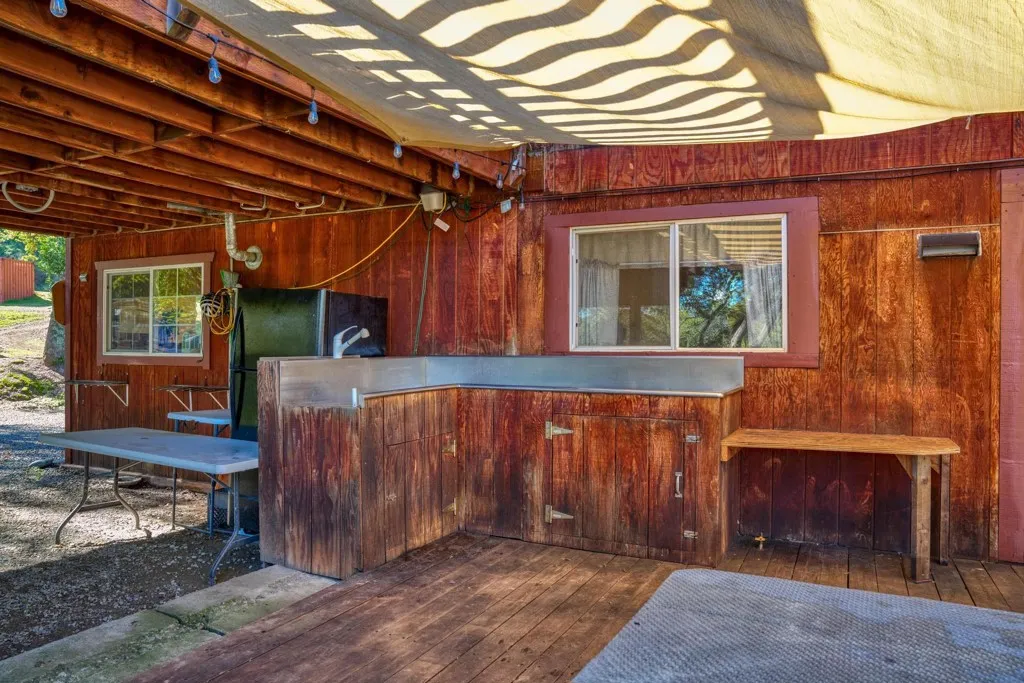 7777 7777 Del Valle Rd, Livermore, California 94550 home-pic-46