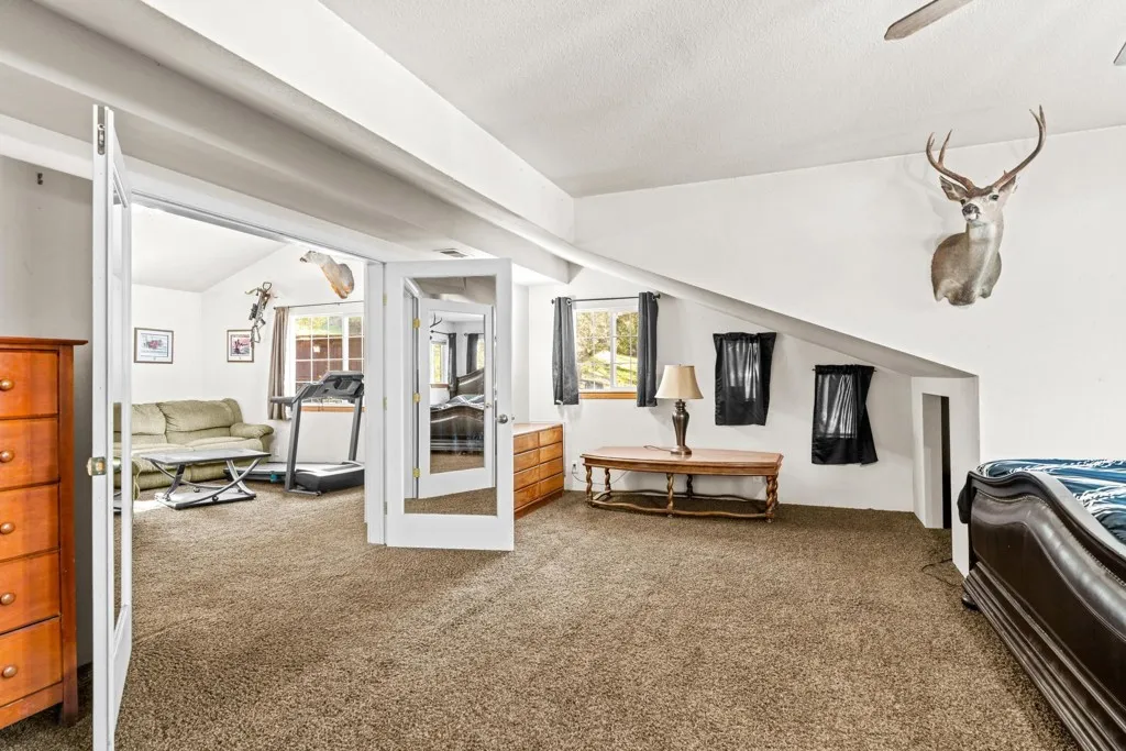 7777 7777 Del Valle Rd, Livermore, California 94550 home-pic-37