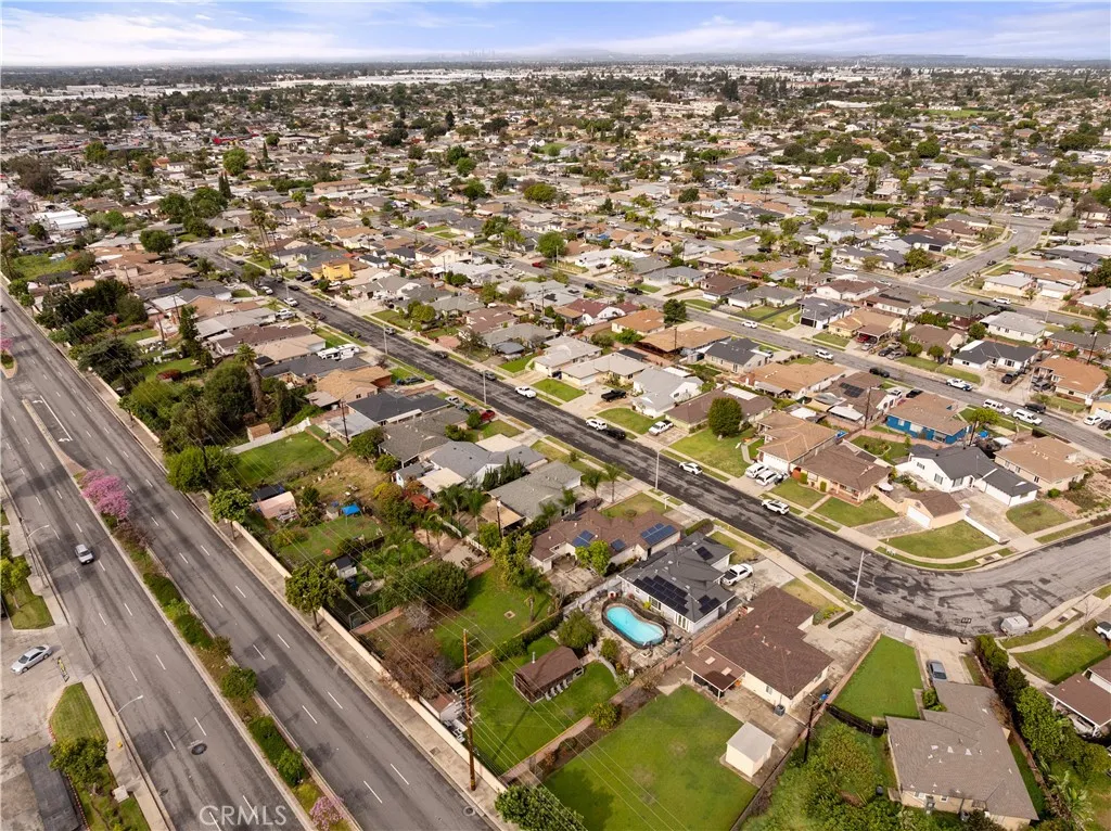 13734 Busby, Whittier, California 90605 home-pic-31
