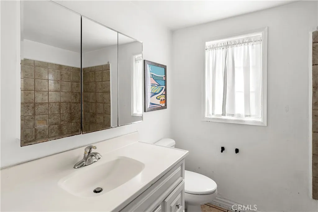 13734 Busby, Whittier, California 90605 home-pic-12