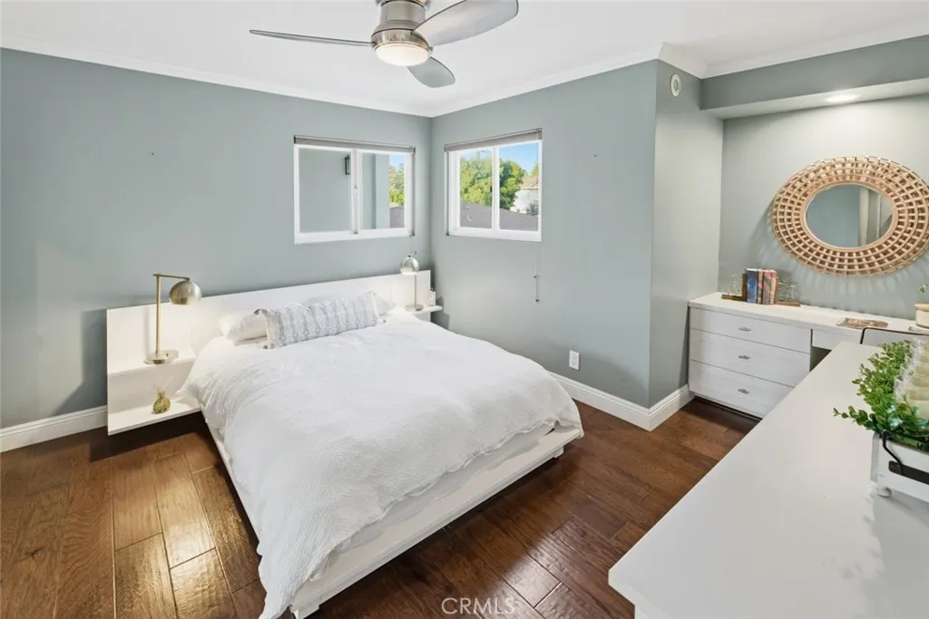 3640 Pine Avenue, Long Beach, California 90807 home-pic-20