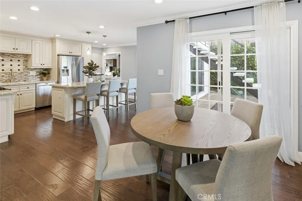 3640 Pine Avenue, Long Beach, California 90807 home-pic-8