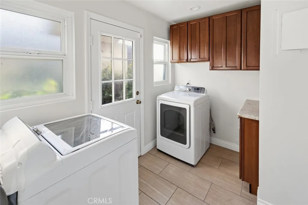 3640 Pine Avenue, Long Beach, California 90807 home-pic-35