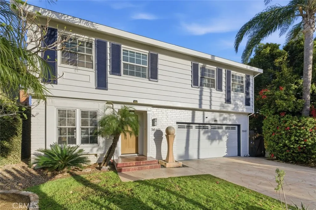 3640 Pine Avenue, Long Beach, California 90807 home-pic-1