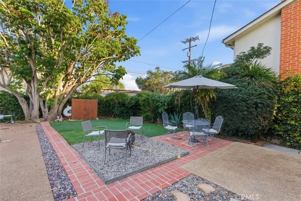 3640 Pine Avenue, Long Beach, California 90807 home-pic-40