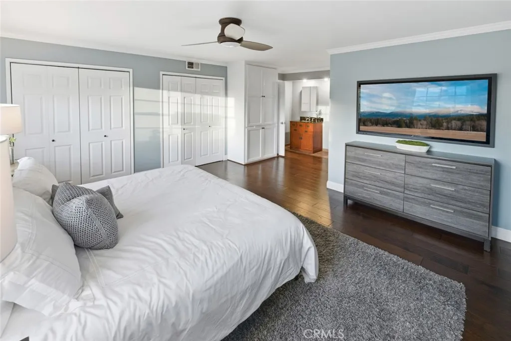 3640 Pine Avenue, Long Beach, California 90807 home-pic-23