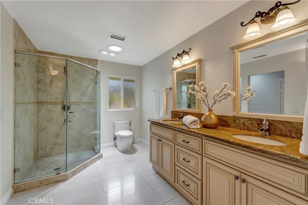 18862 Via Palatino, Irvine, California 92603 home-pic-23
