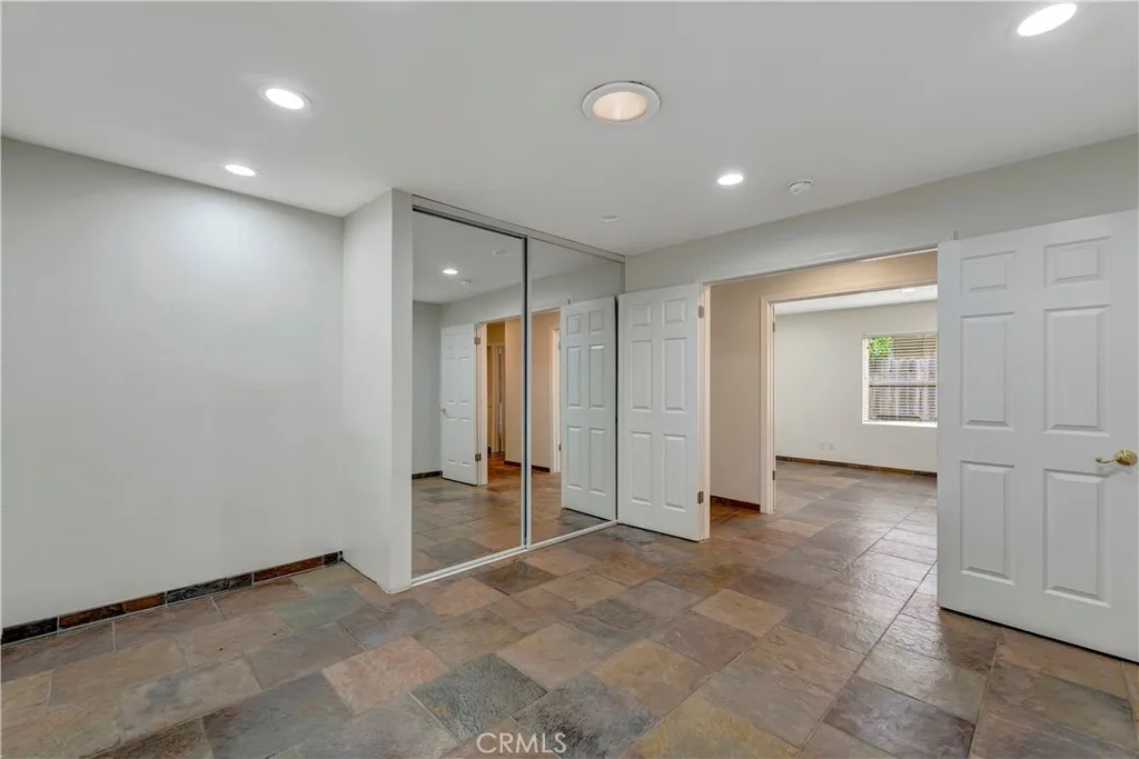 18862 Via Palatino, Irvine, California 92603 home-pic-34