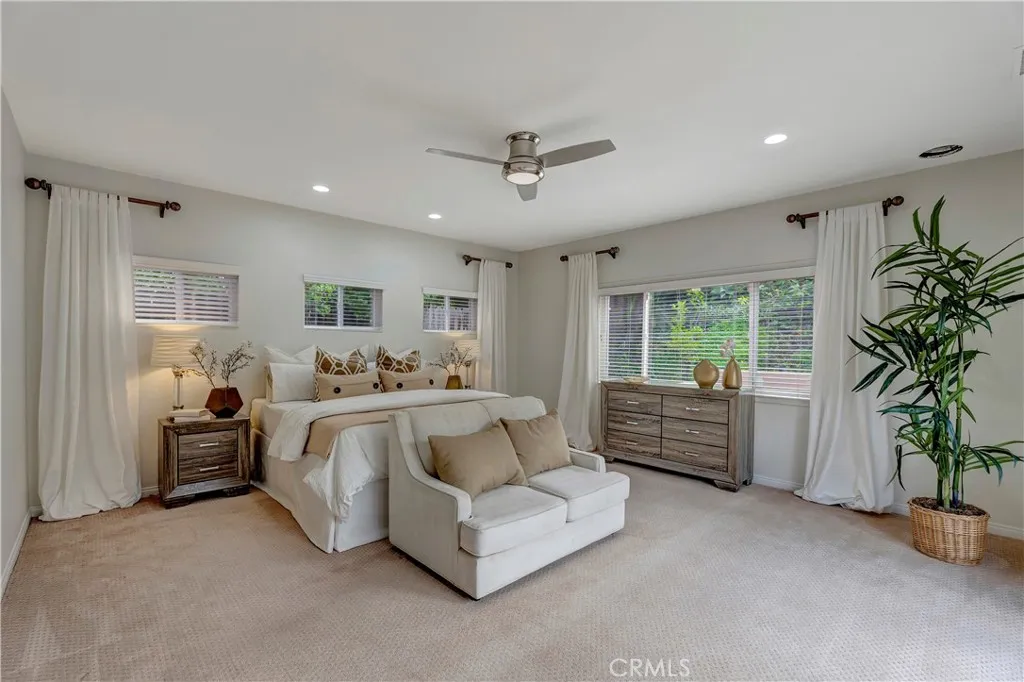 18862 Via Palatino, Irvine, California 92603 home-pic-19