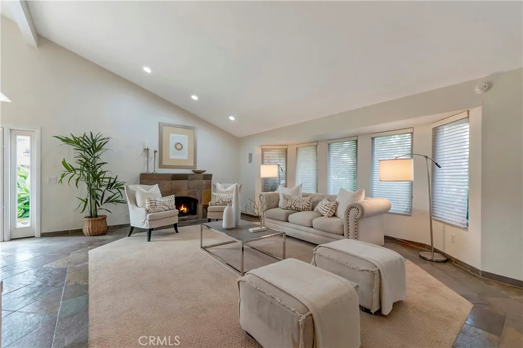 18862 Via Palatino, Irvine, California 92603 home-pic-6