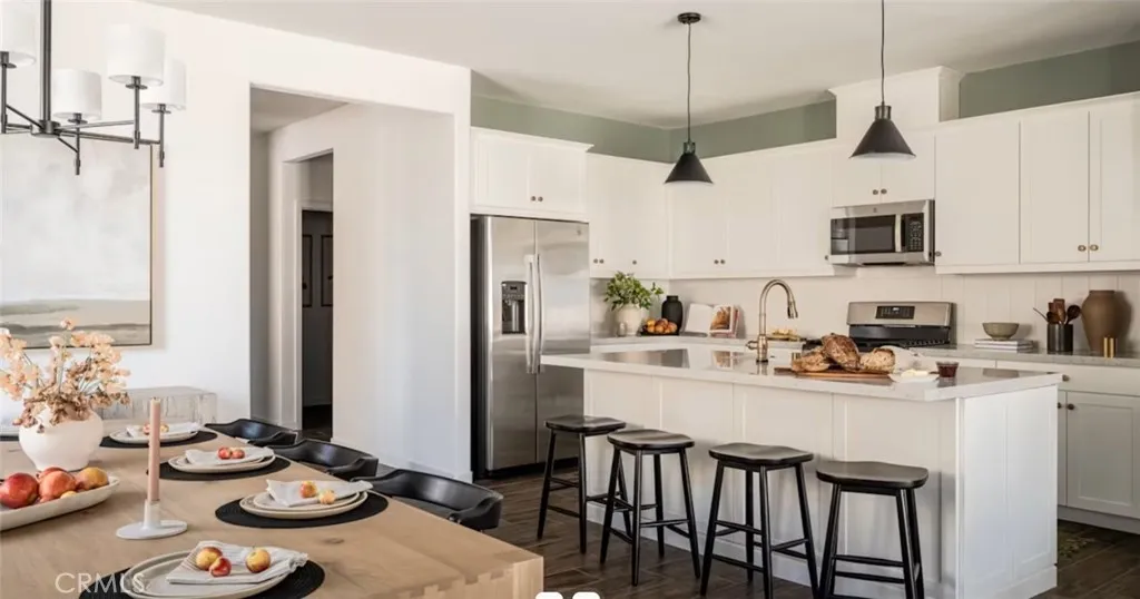 31708 Settlers Road, Winchester, California 92596 home-pic-2