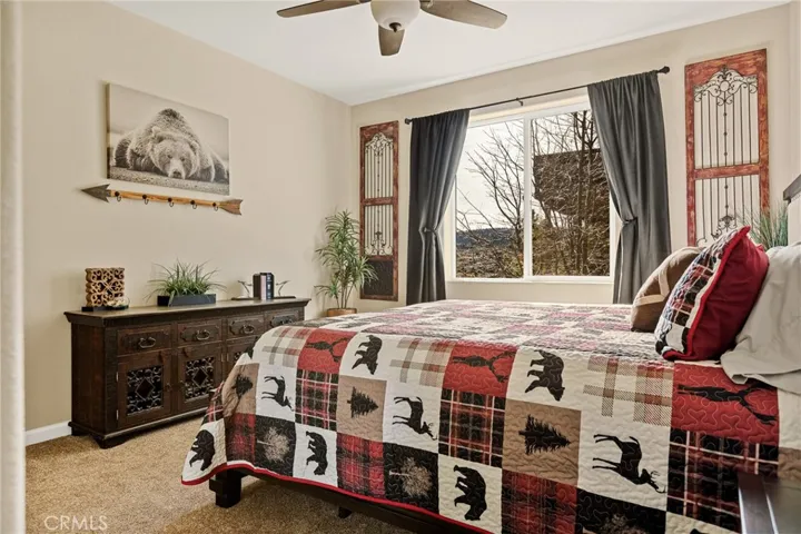 806 Brentwood, Lake Arrowhead, California 92352