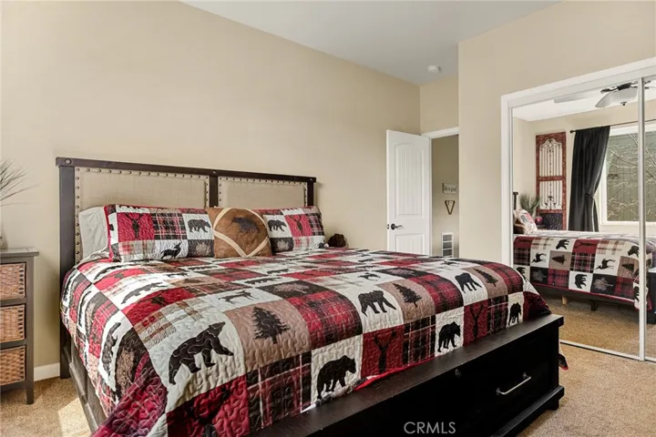 806 Brentwood, Lake Arrowhead, California 92352