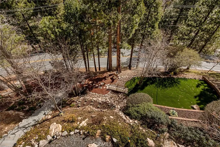 806 Brentwood, Lake Arrowhead, California 92352
