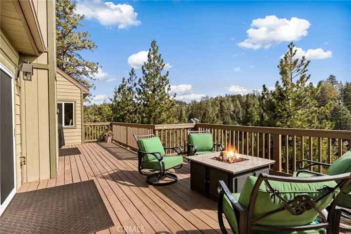 806 Brentwood, Lake Arrowhead, California 92352
