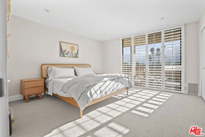 Guest bedroom
