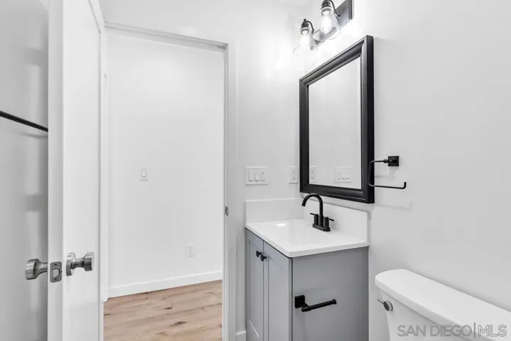 Bathroom 4924 Muir Ave