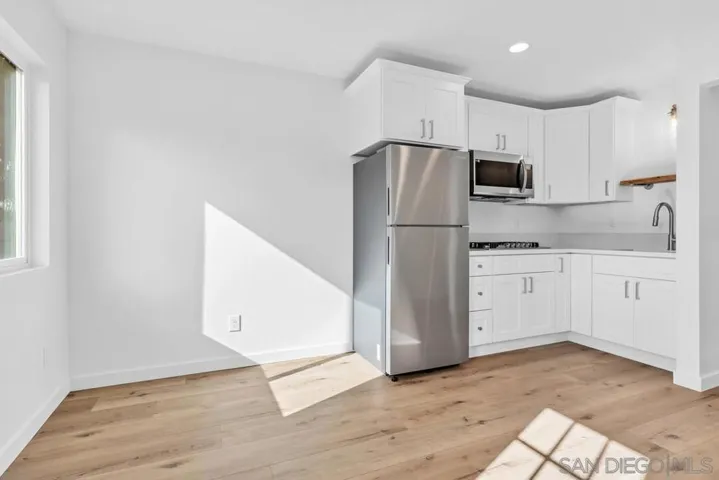 Kitchen 4924 Muir Ave