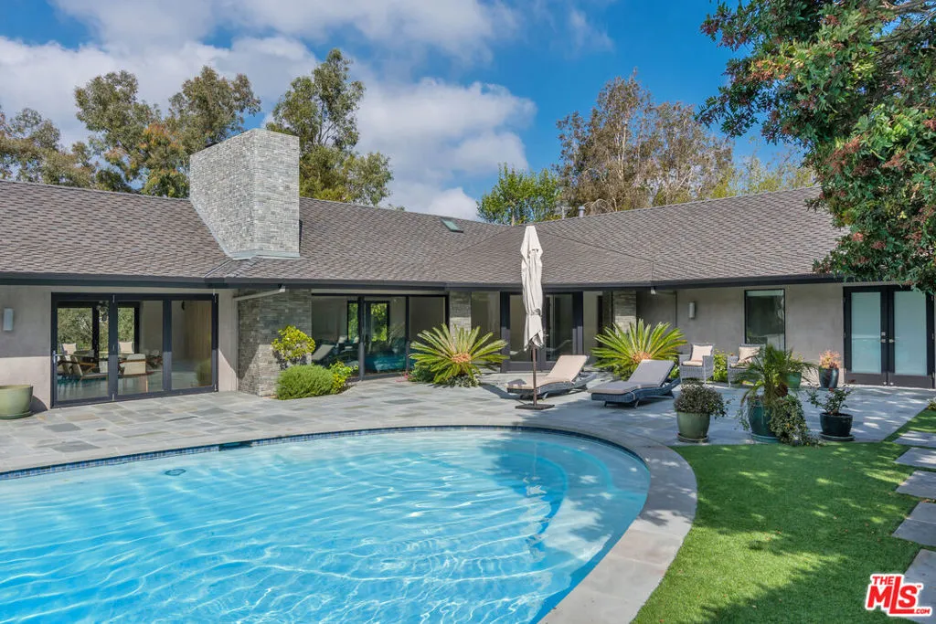 3035 Lake Glen Drive, Beverly Hills, California 90210 home-pic-2