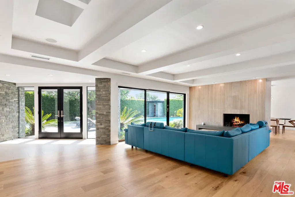 3035 Lake Glen Drive, Beverly Hills, California 90210 home-pic-6