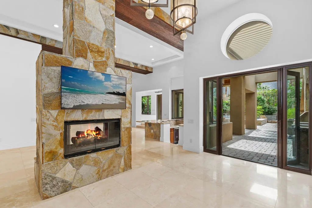 45775 Sugarloaf Mountain Trail, Indian Wells, California 92210 home-pic-35