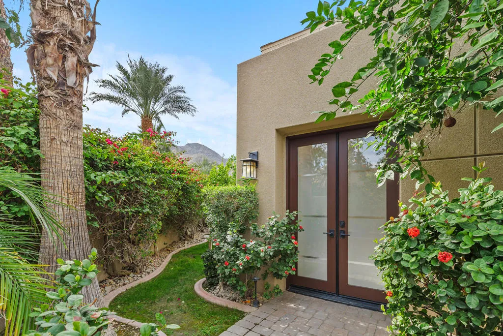 45775 Sugarloaf Mountain Trail, Indian Wells, California 92210 home-pic-32