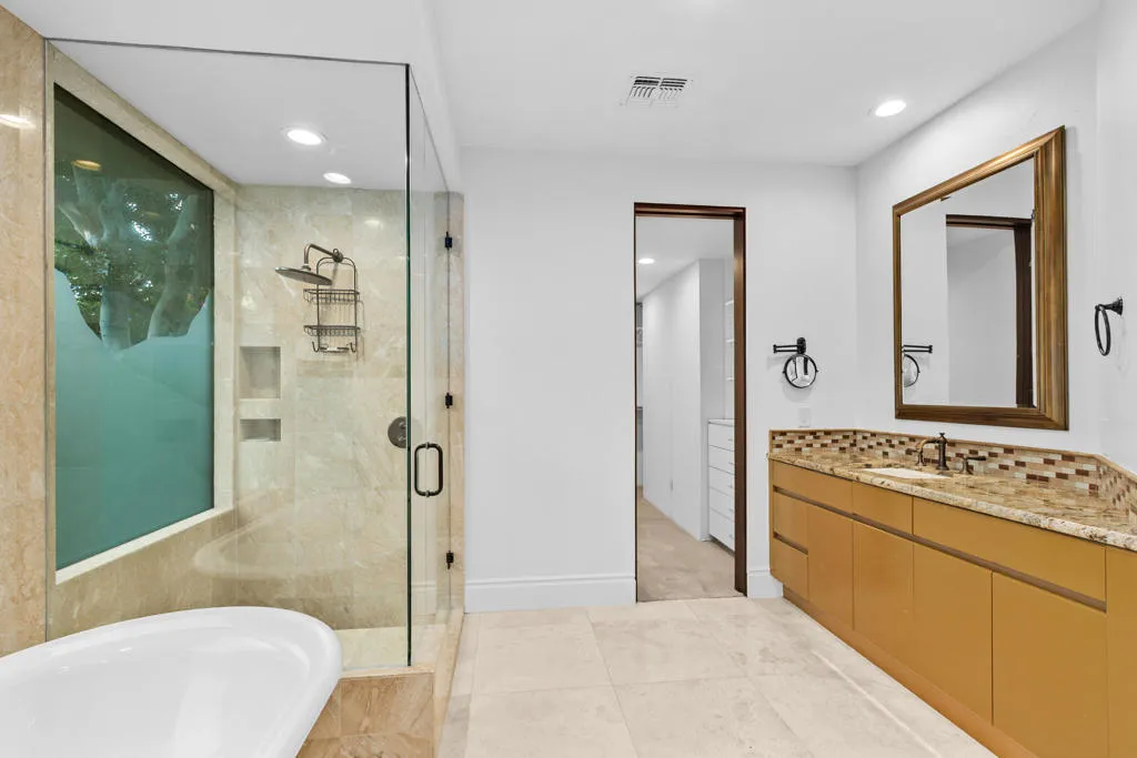 45775 Sugarloaf Mountain Trail, Indian Wells, California 92210 home-pic-24