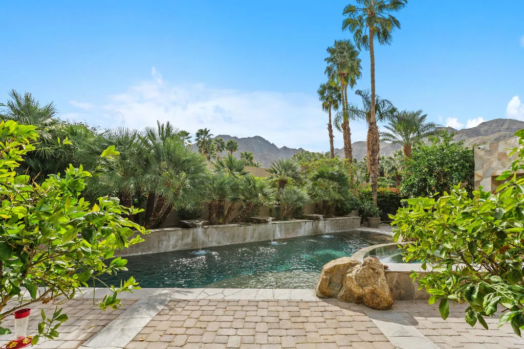 45775 Sugarloaf Mountain Trail, Indian Wells, California 92210 home-pic-5