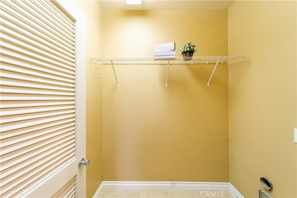 25056 Driftoak, Murrieta, California 92562 home-pic-30