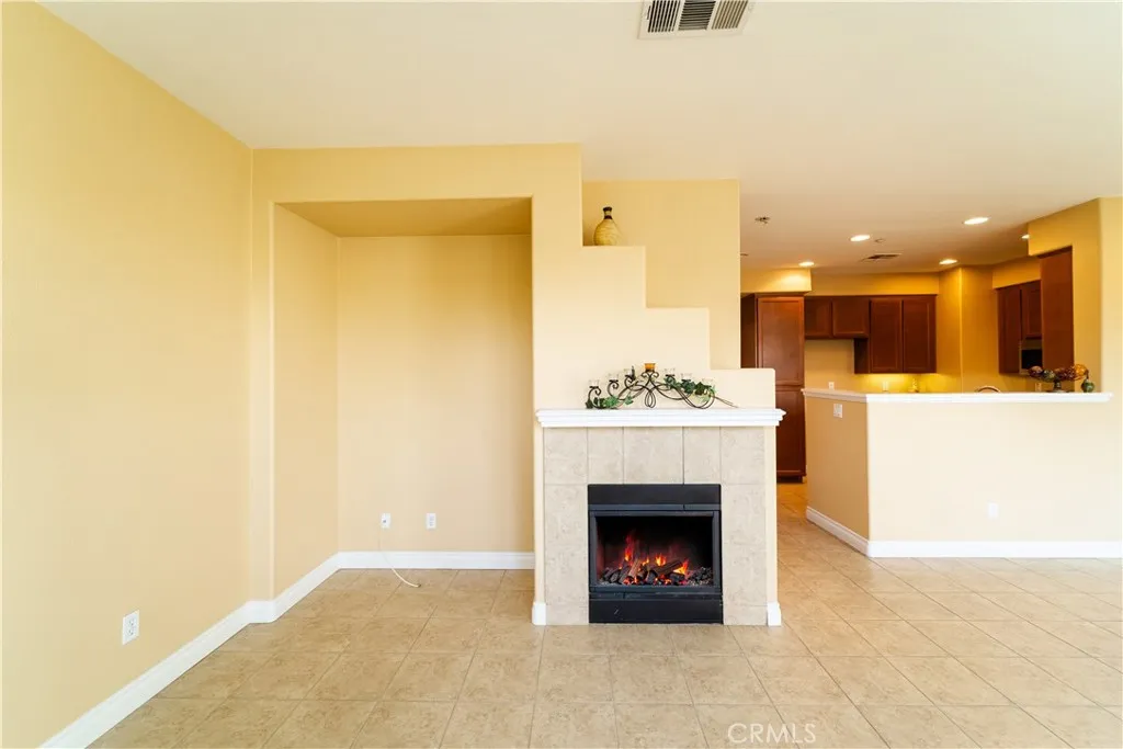 25056 Driftoak, Murrieta, California 92562 home-pic-15